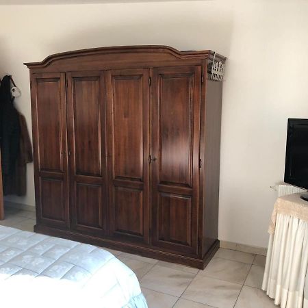 Hotel Casa Francesca Quartu SantʼElena Zewnętrze zdjęcie